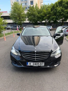 Mercedes-Benz E 200 Регистриран - Реални километри, снимка 2