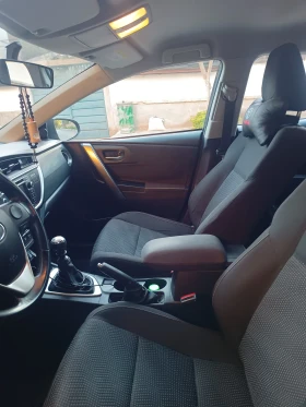 Обява за продажба на Toyota Auris 1.4D4D ~14 000 лв. - изображение 7