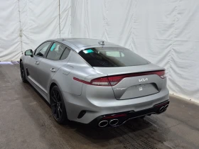 Kia Stinger *  *    * CARFAX *  | Mobile.bg    4