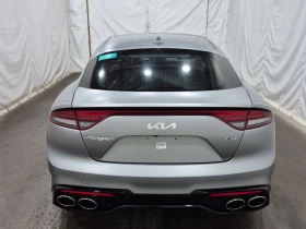 Kia Stinger *  *    * CARFAX *  | Mobile.bg    5