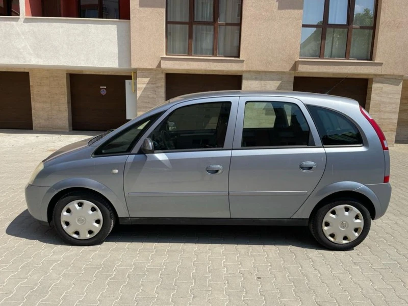 Opel Meriva, снимка 13 - Автомобили и джипове - 41585413