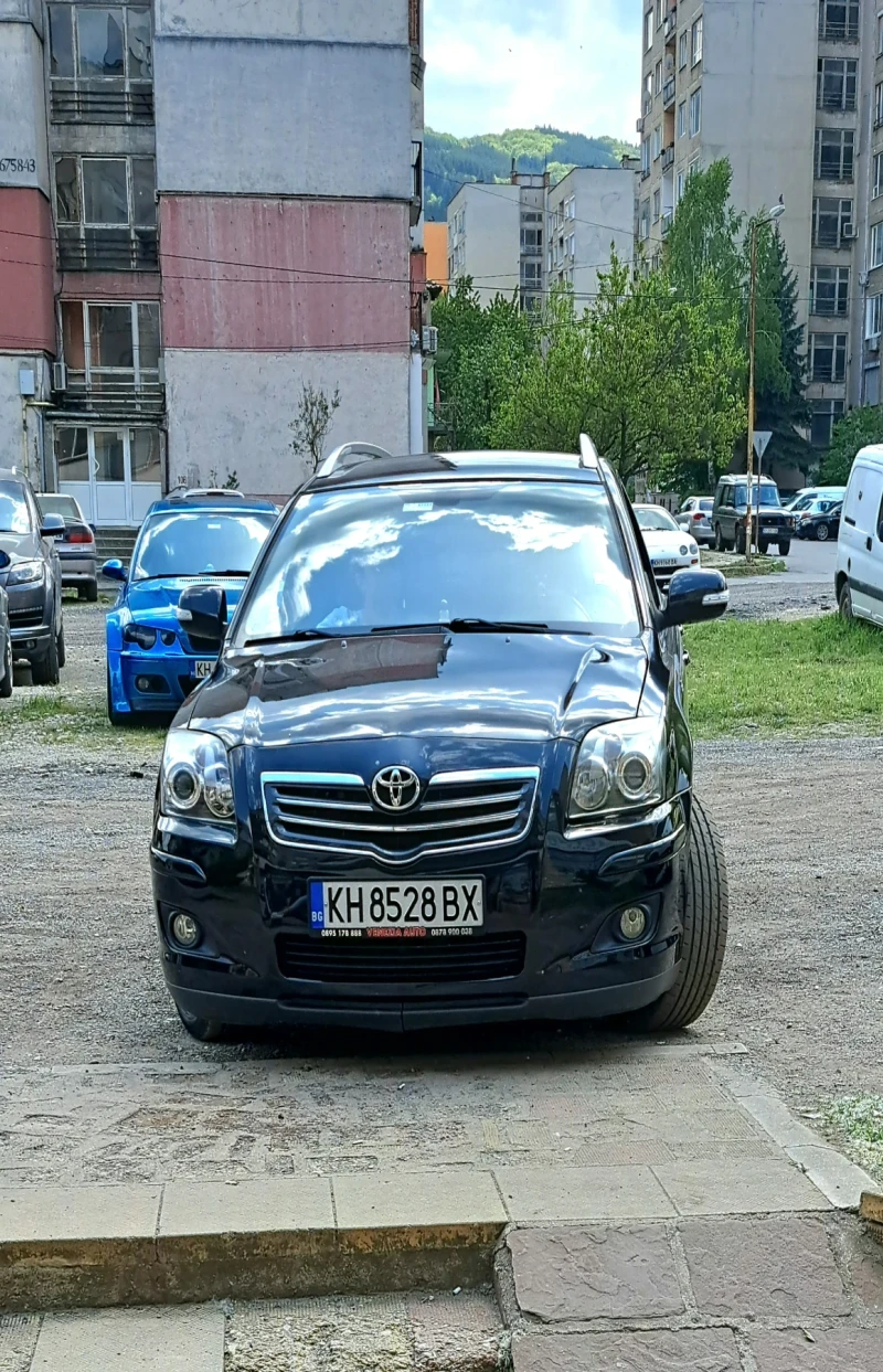 Toyota Avensis T25, снимка 1 - Автомобили и джипове - 48633169