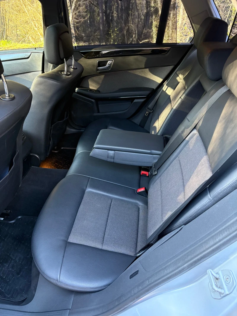 Mercedes-Benz E 350 350CDI, снимка 10 - Автомобили и джипове - 52068353