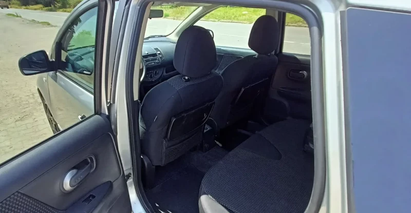 Nissan Note 1.5dci, снимка 7 - Автомобили и джипове - 52108723