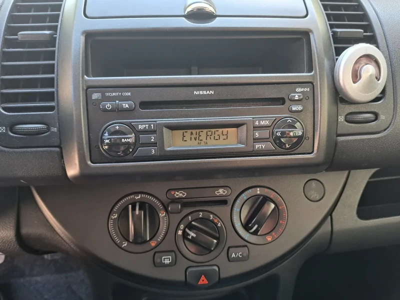 Nissan Note 1.5dci, снимка 10 - Автомобили и джипове - 52108723