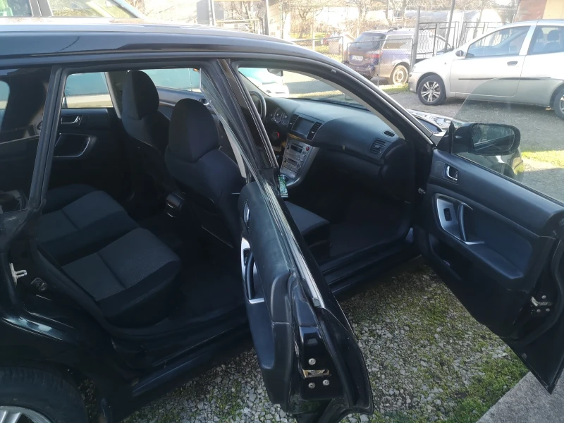 Subaru Legacy, снимка 11 - Автомобили и джипове - 52739012