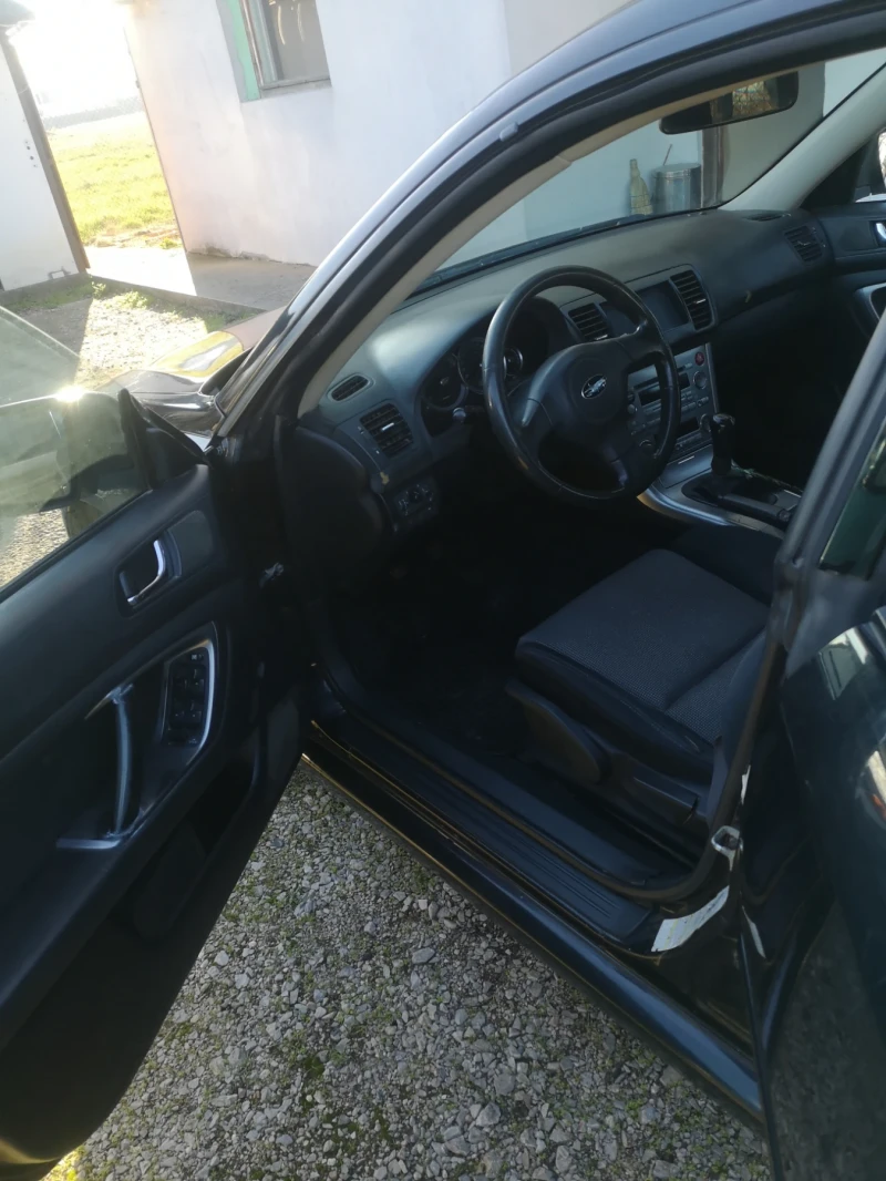 Subaru Legacy, снимка 8 - Автомобили и джипове - 52739012