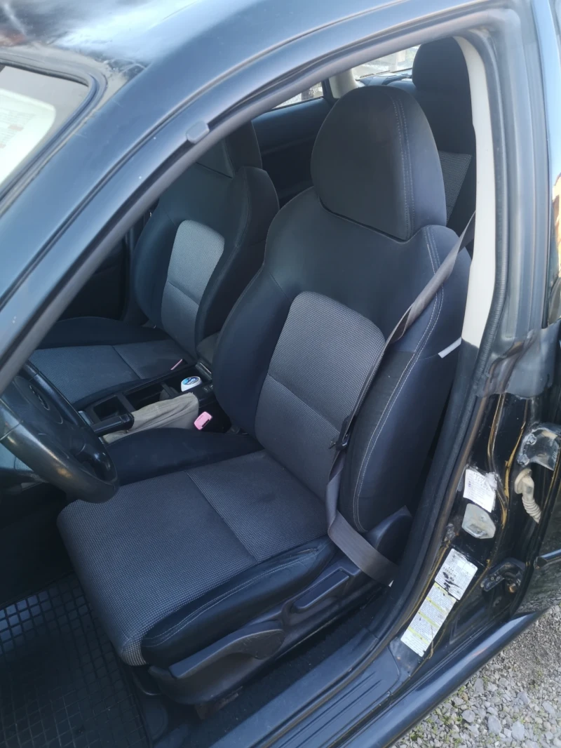 Subaru Legacy, снимка 10 - Автомобили и джипове - 52739012