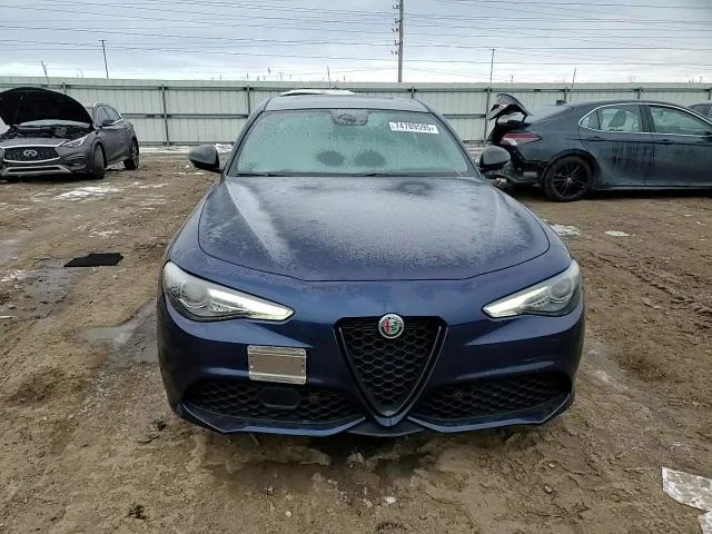 Alfa Romeo Giulia 2l Ti, снимка 13 - Автомобили и джипове - 53613137