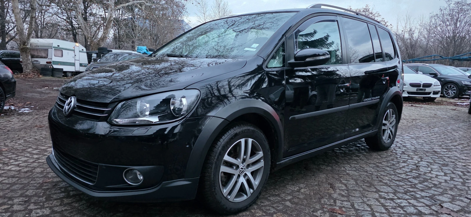 VW Touran 2.0 TDI * CROSS* * PARK ASSIST* * ANDROID* * , снимка 1