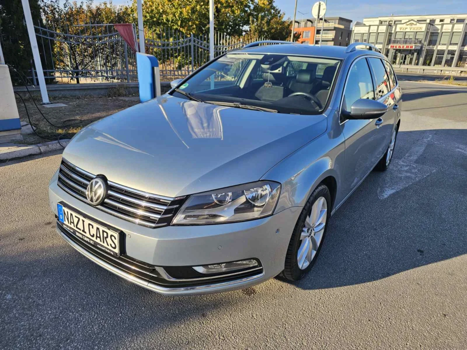 VW Passat 2.0TDI/140к.с./DSG/HIGHLINE/NAVI/KOЖА/DISTRONIC - [1] 