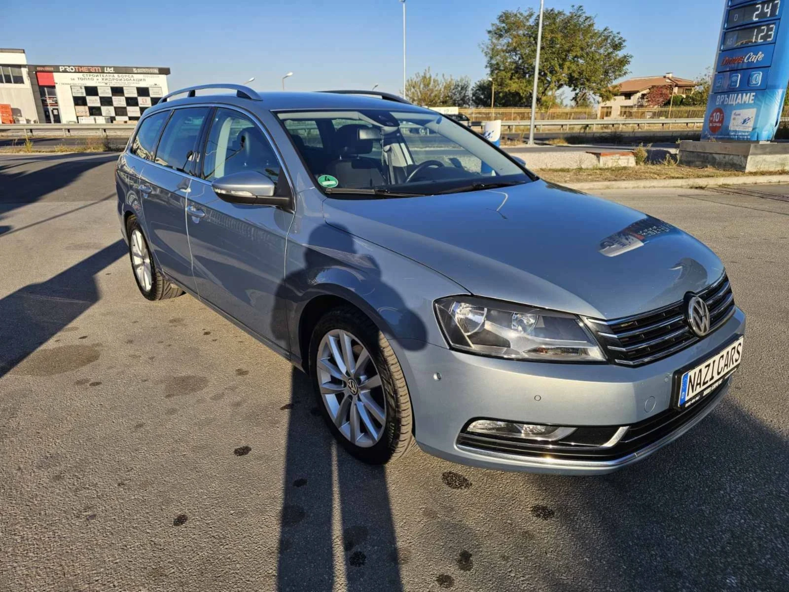 VW Passat 2.0TDI/140к.с./DSG/HIGHLINE/NAVI/KOЖА/DISTRONIC - изображение 8