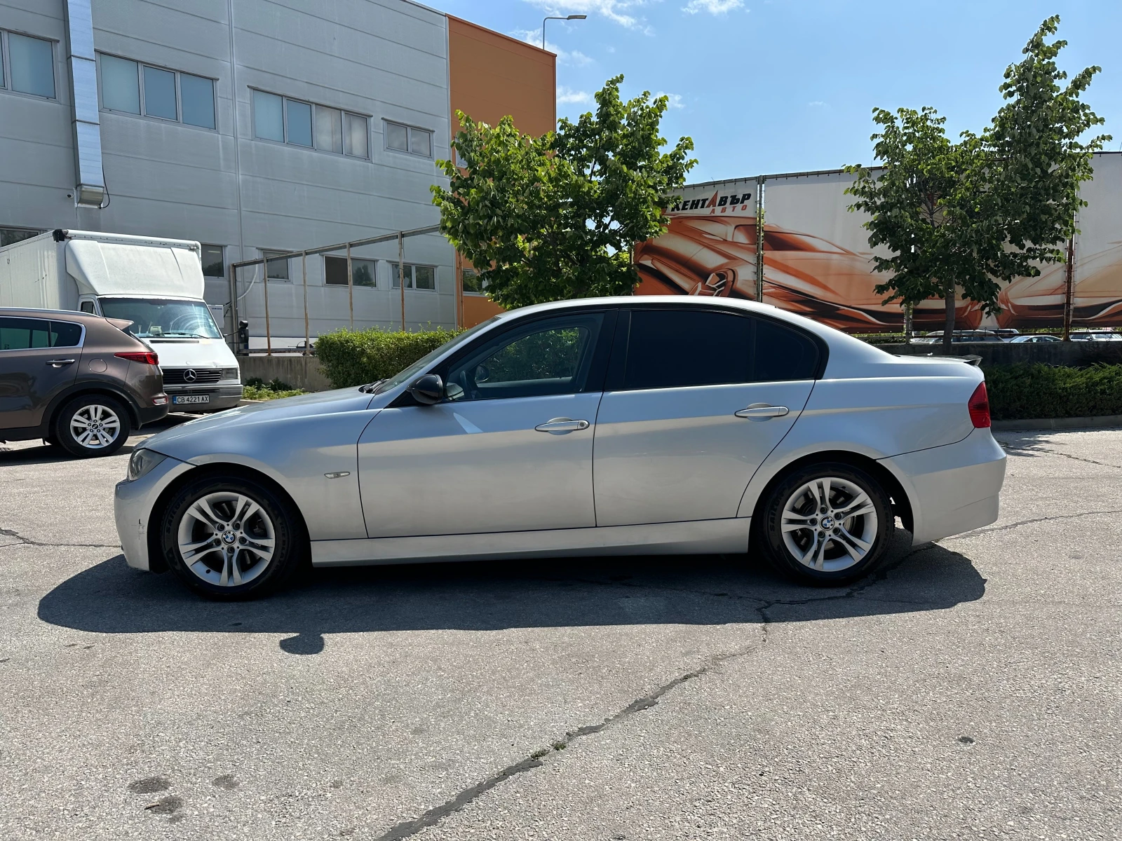 BMW 320 2.0d 177 к.с. - изображение 2