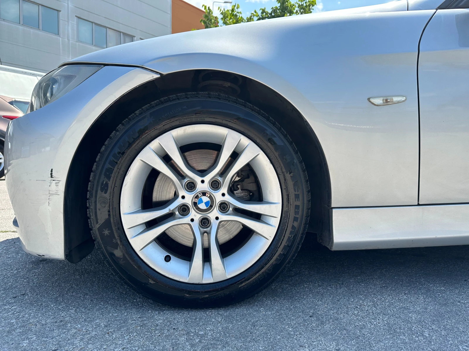 BMW 320 2.0d 177 к.с. - изображение 8