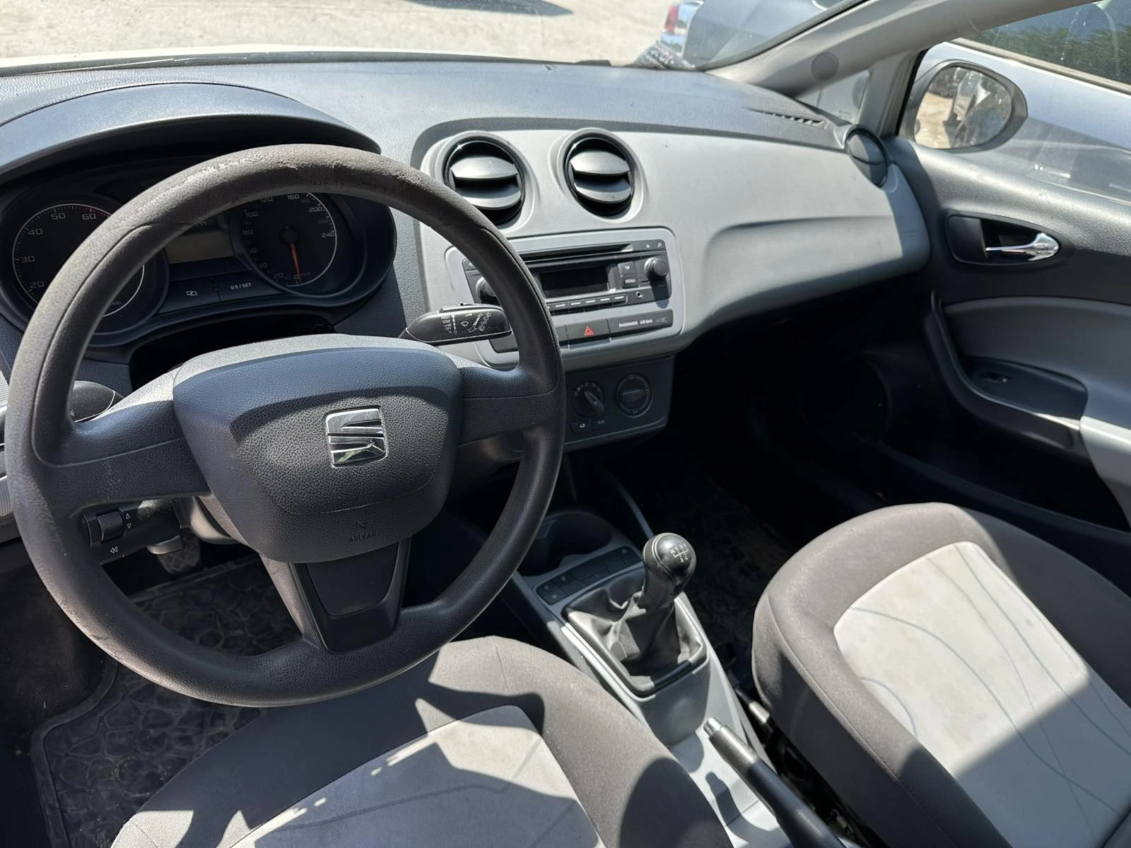 Seat Ibiza 1.4 - изображение 10