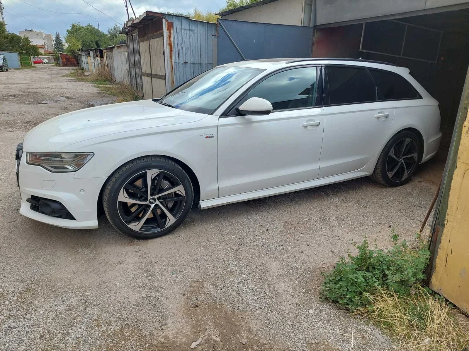Audi A6 3.0Bi TDI 320hp COMPETITION PANORAMA ACTIVE SOUND  - изображение 3