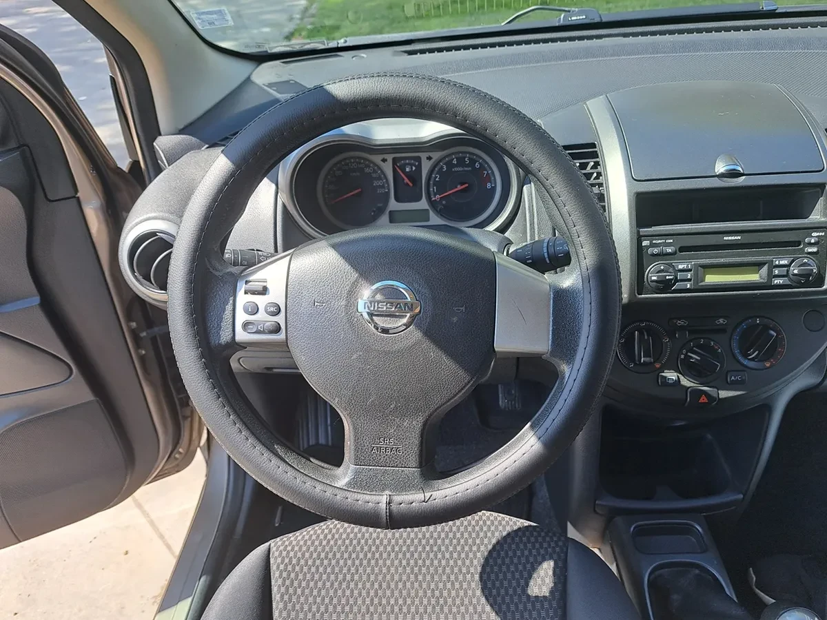 Nissan Note E11 - изображение 6