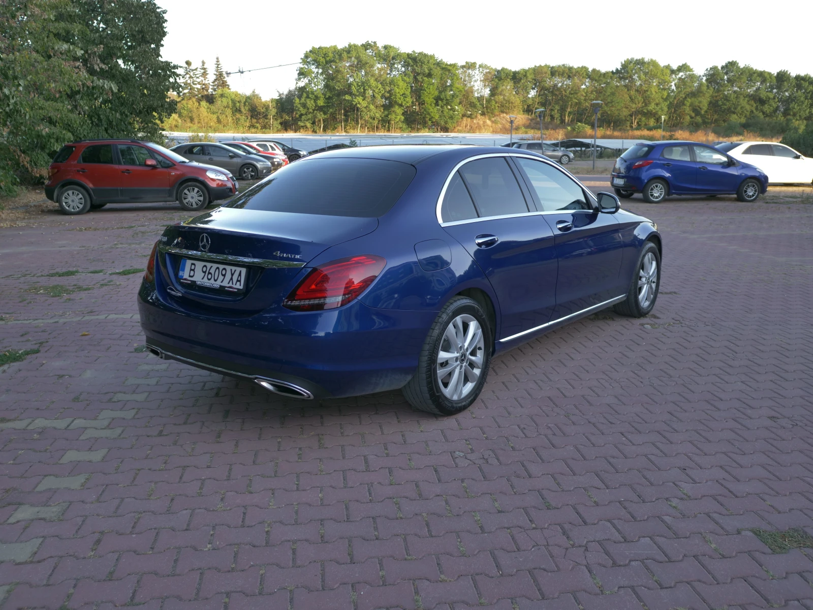 Mercedes-Benz C 300 | Mobile.bg   4