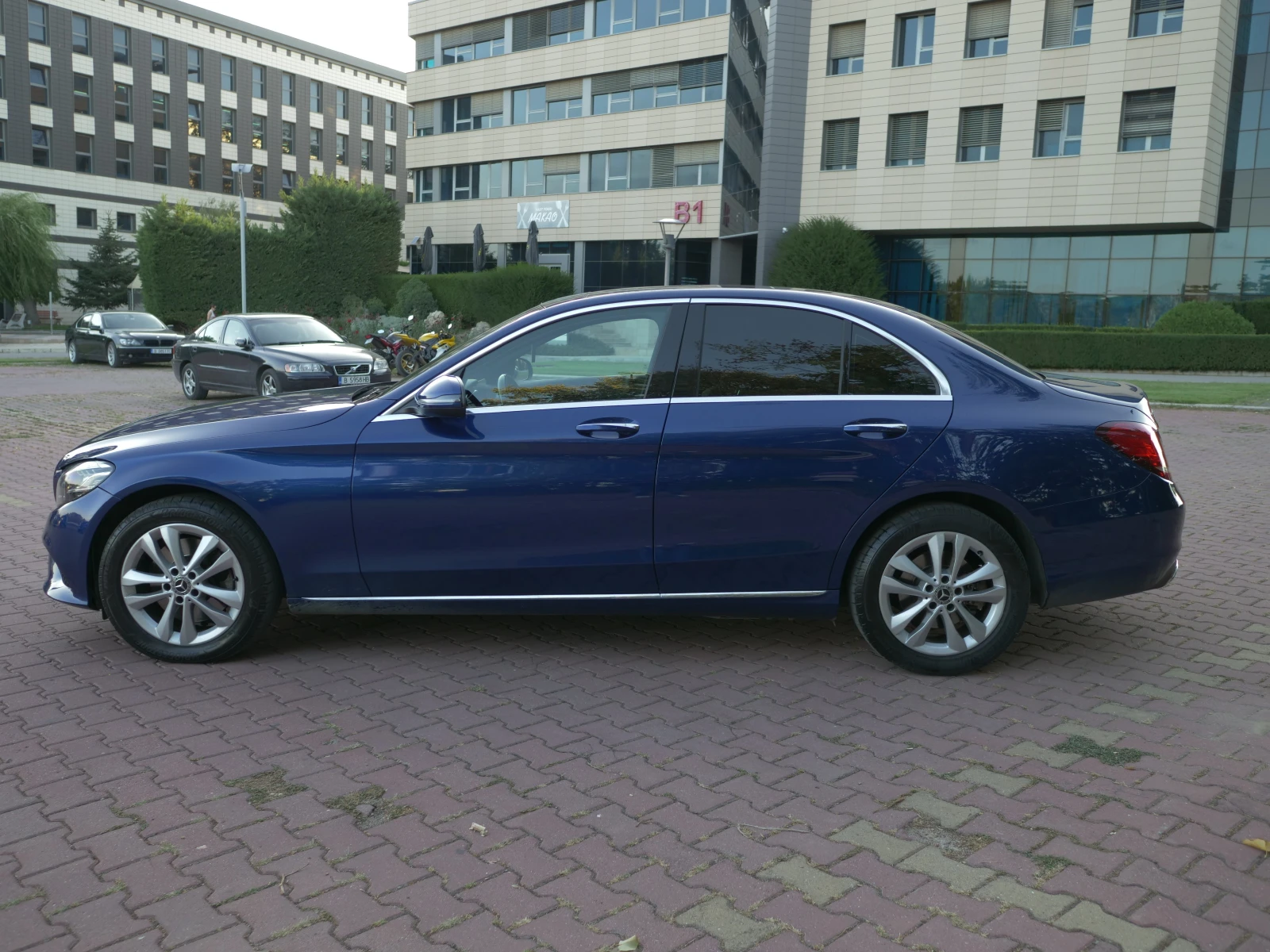 Mercedes-Benz C 300 | Mobile.bg   6