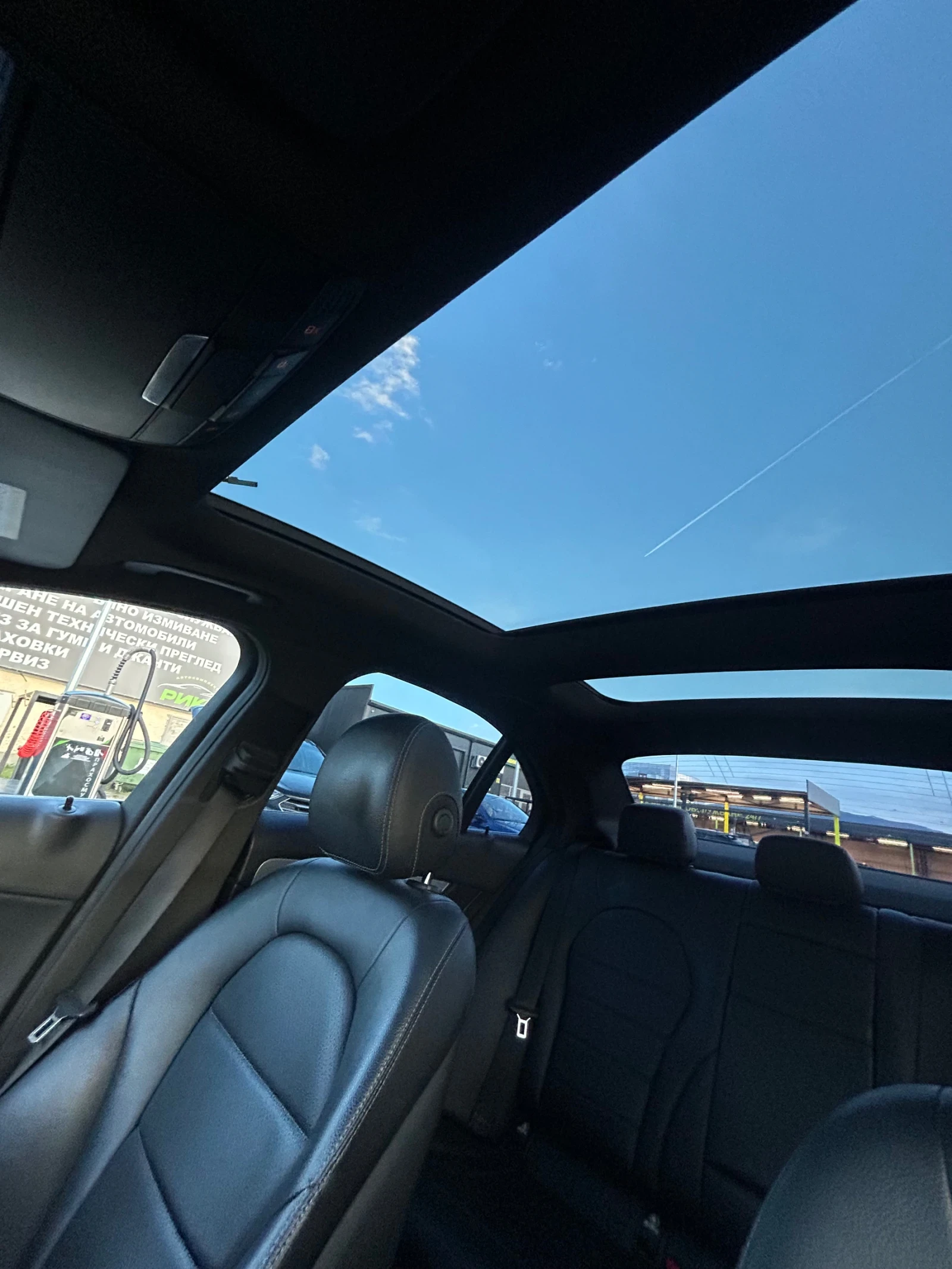 Mercedes-Benz C 300  - изображение 9