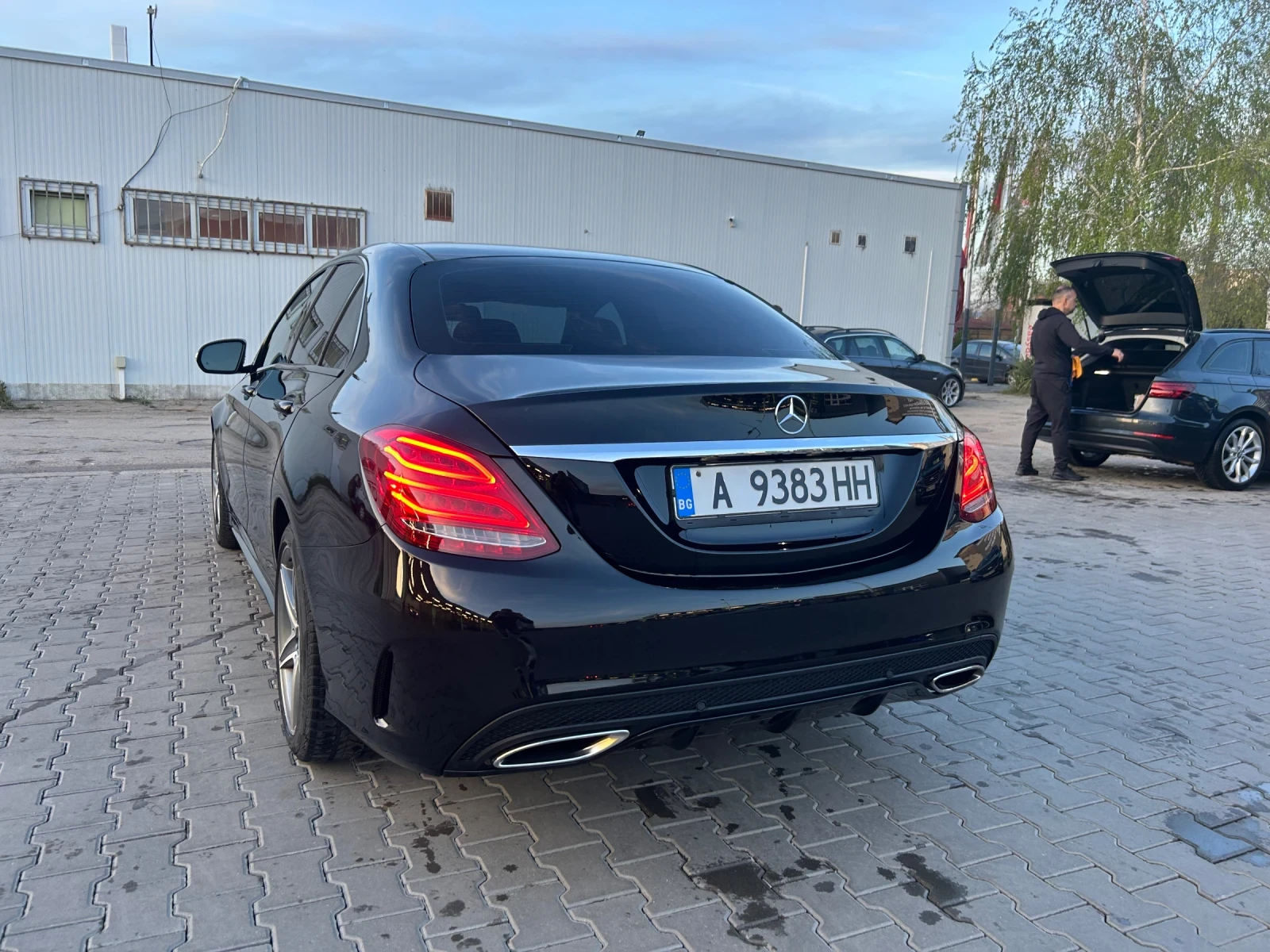 Mercedes-Benz C 300  - изображение 6