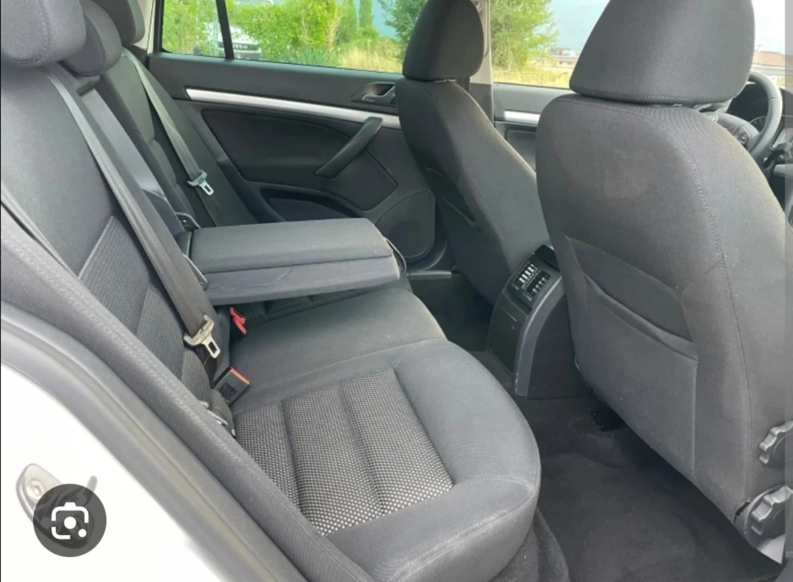 Skoda Octavia SCOUT * 4X4 * СЕРВИЗНИ ДОКУМЕНТИ * 164000км!!! - изображение 9