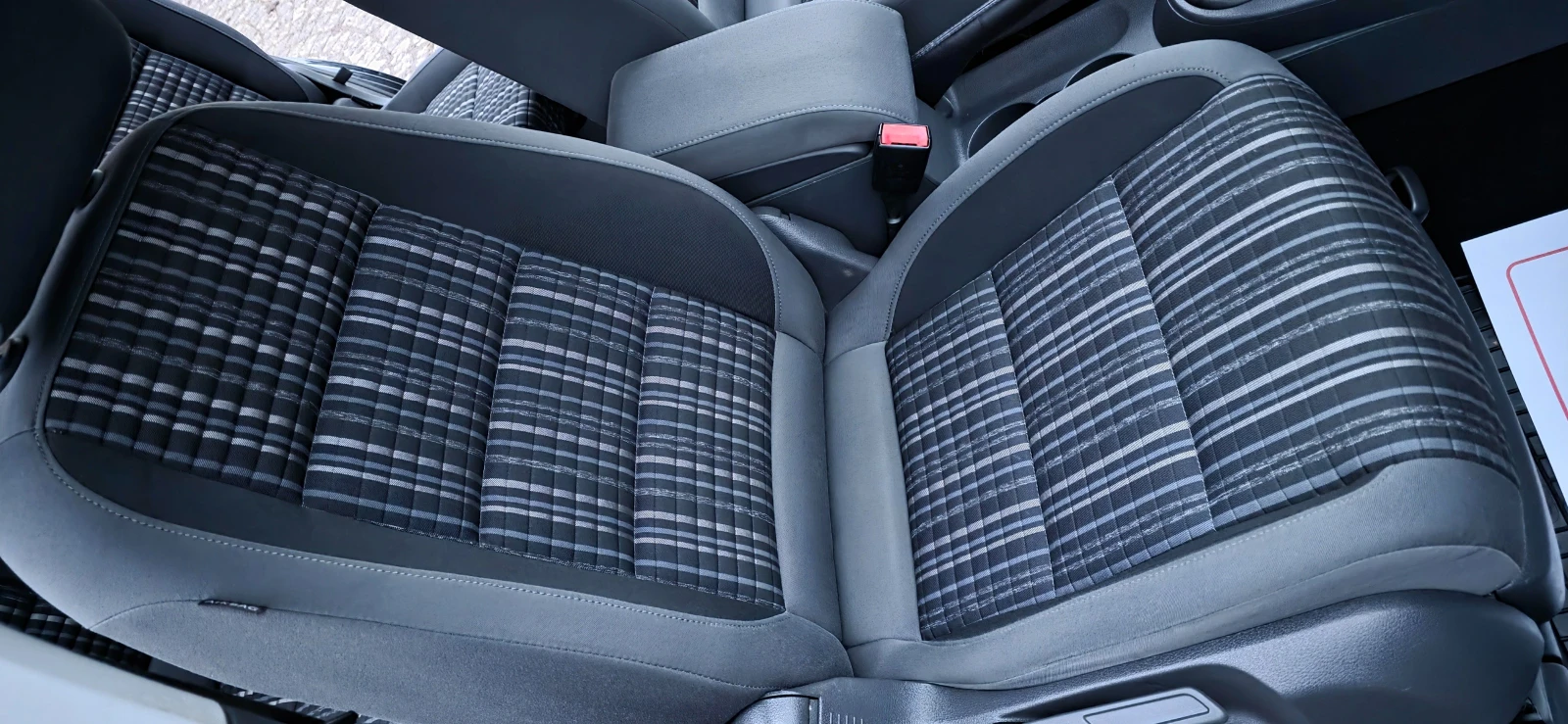 VW Touran 2.0 TDI * CROSS* * PARK ASSIST* * ANDROID* *  | Mobile.bg � ����������� 10