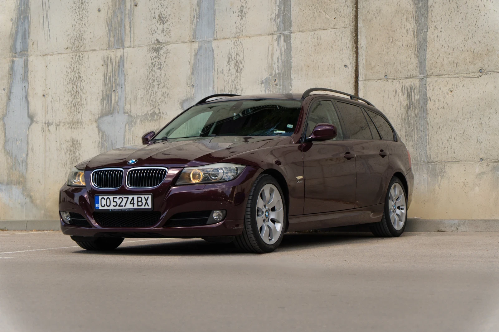 BMW 325 LCI, снимка 3 - Автомобили и джипове - 53780069