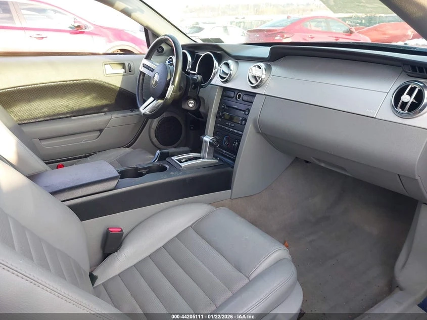 Ford Mustang 4.6l GT Deluxe * Kрайна цена до България* , снимка 5 - Автомобили и джипове - 53853004