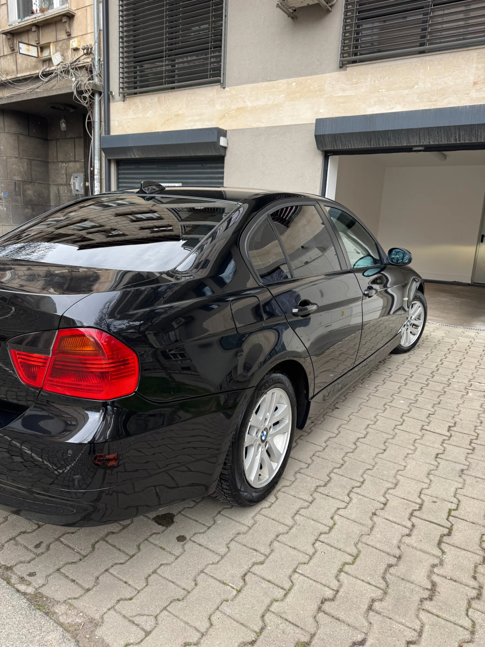 BMW 320, снимка 5 - Автомобили и джипове - 53963941