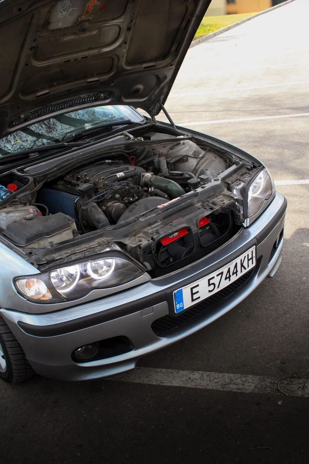 BMW 330, снимка 8 - Автомобили и джипове - 53964080