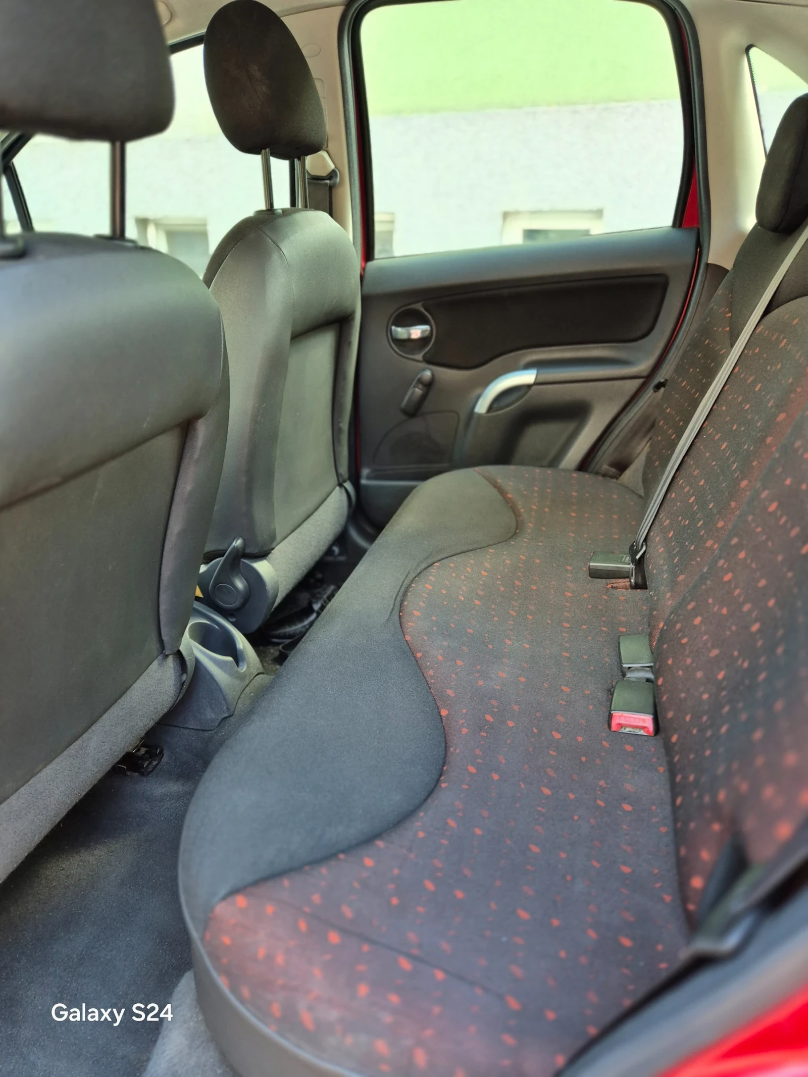 Citroen C3 1.4HDI, снимка 9 - Автомобили и джипове - 54192768