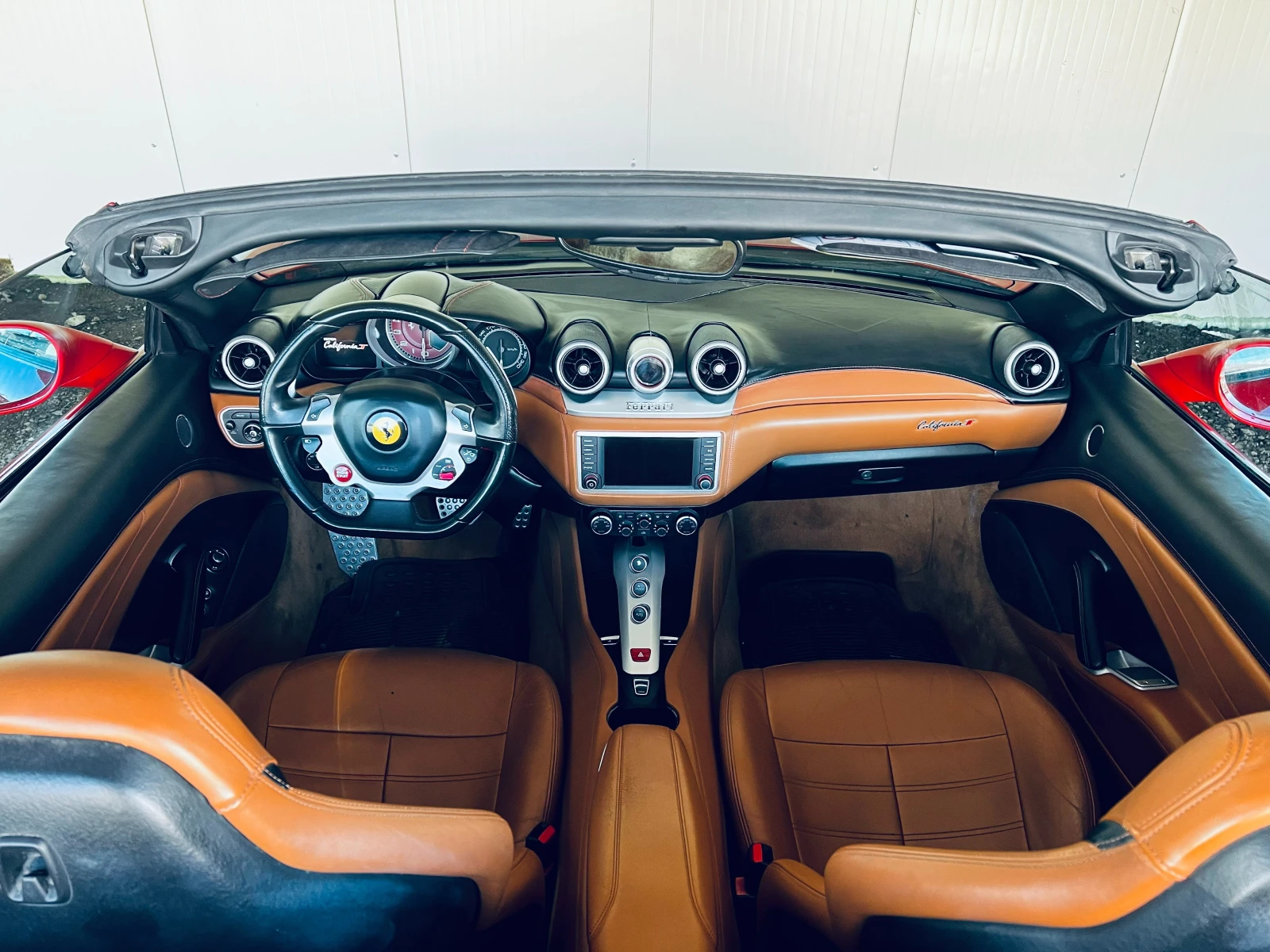 Ferrari California T , снимка 9 - Автомобили и джипове - 54242828