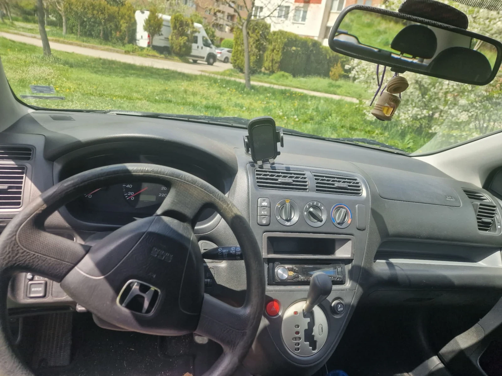 Honda Civic Обслужена поддържана В перфектно състояние 1.4 бен, снимка 7 - Автомобили и джипове - 54321792