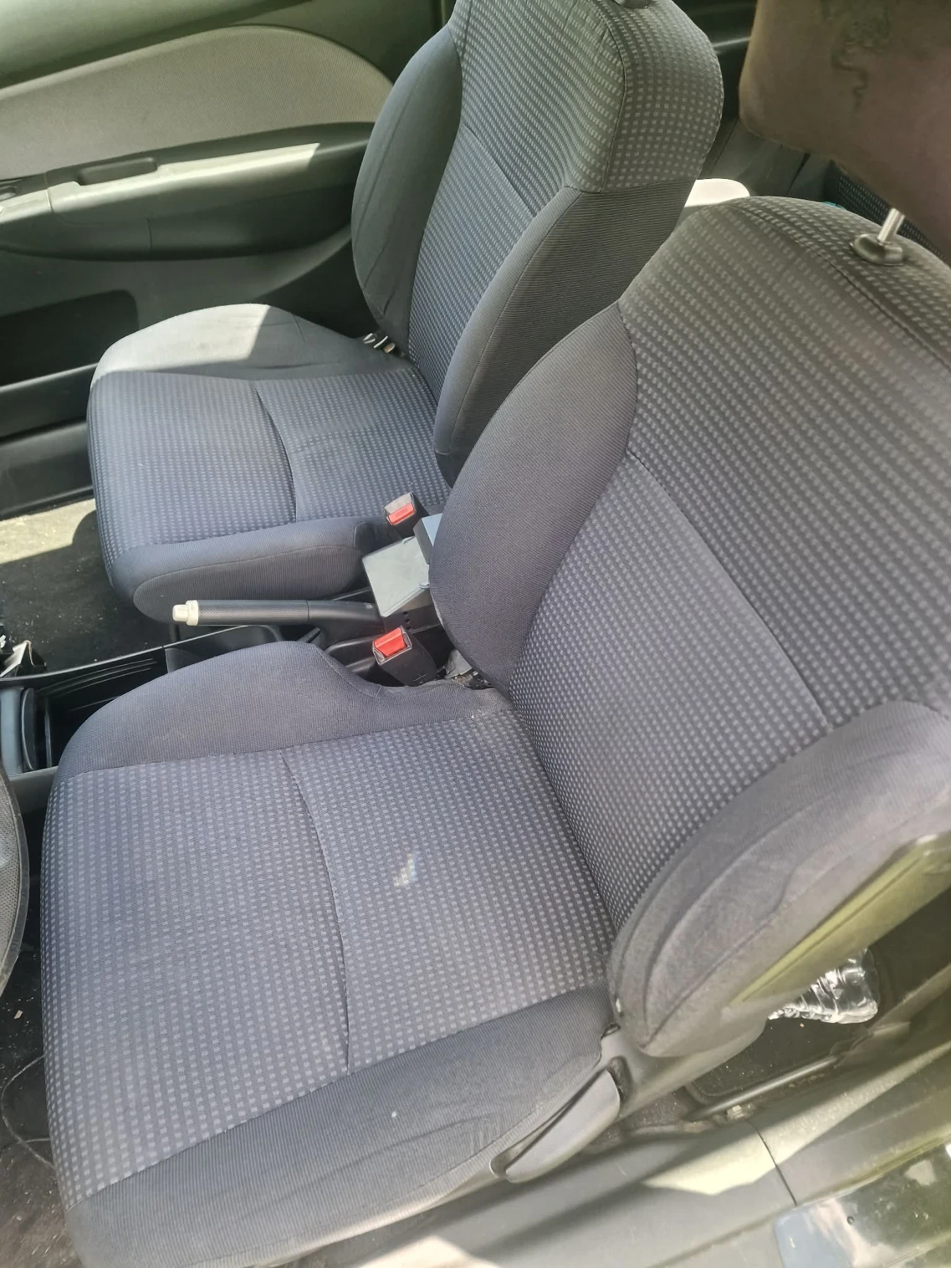 Honda Civic Обслужена поддържана В перфектно състояние 1.4 бен, снимка 6 - Автомобили и джипове - 54321792
