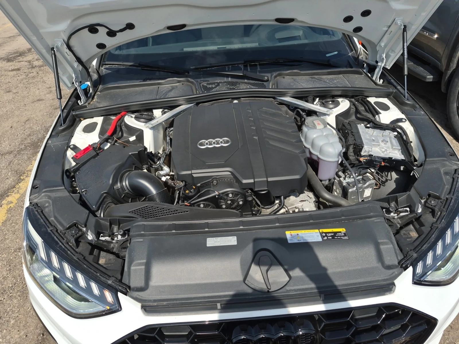 Audi A4  S line Prestige 45 TFSI quattro, снимка 8 - Автомобили и джипове - 54383956