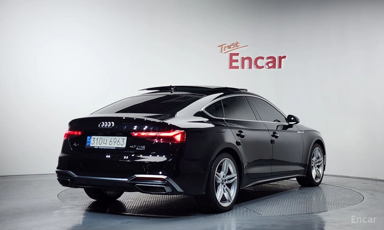 Audi A5 40 TFSI* DISTRONIC* AMBIENT* ПОДГРЕВ* КАМЕРА, снимка 4 - Автомобили и джипове - 54459070