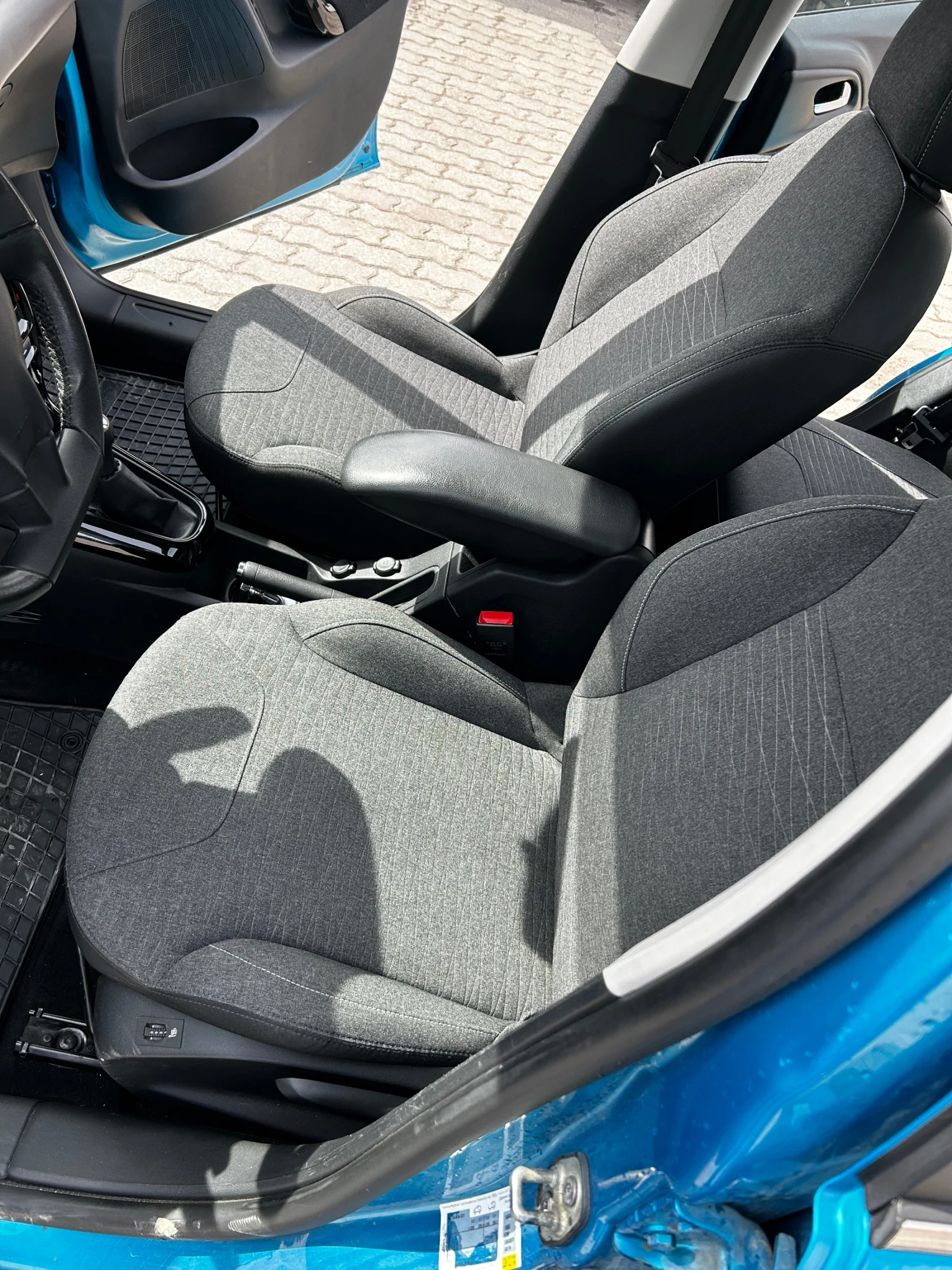 Citroen C3 Phase II Facelift, снимка 13 - Автомобили и джипове - 54520650
