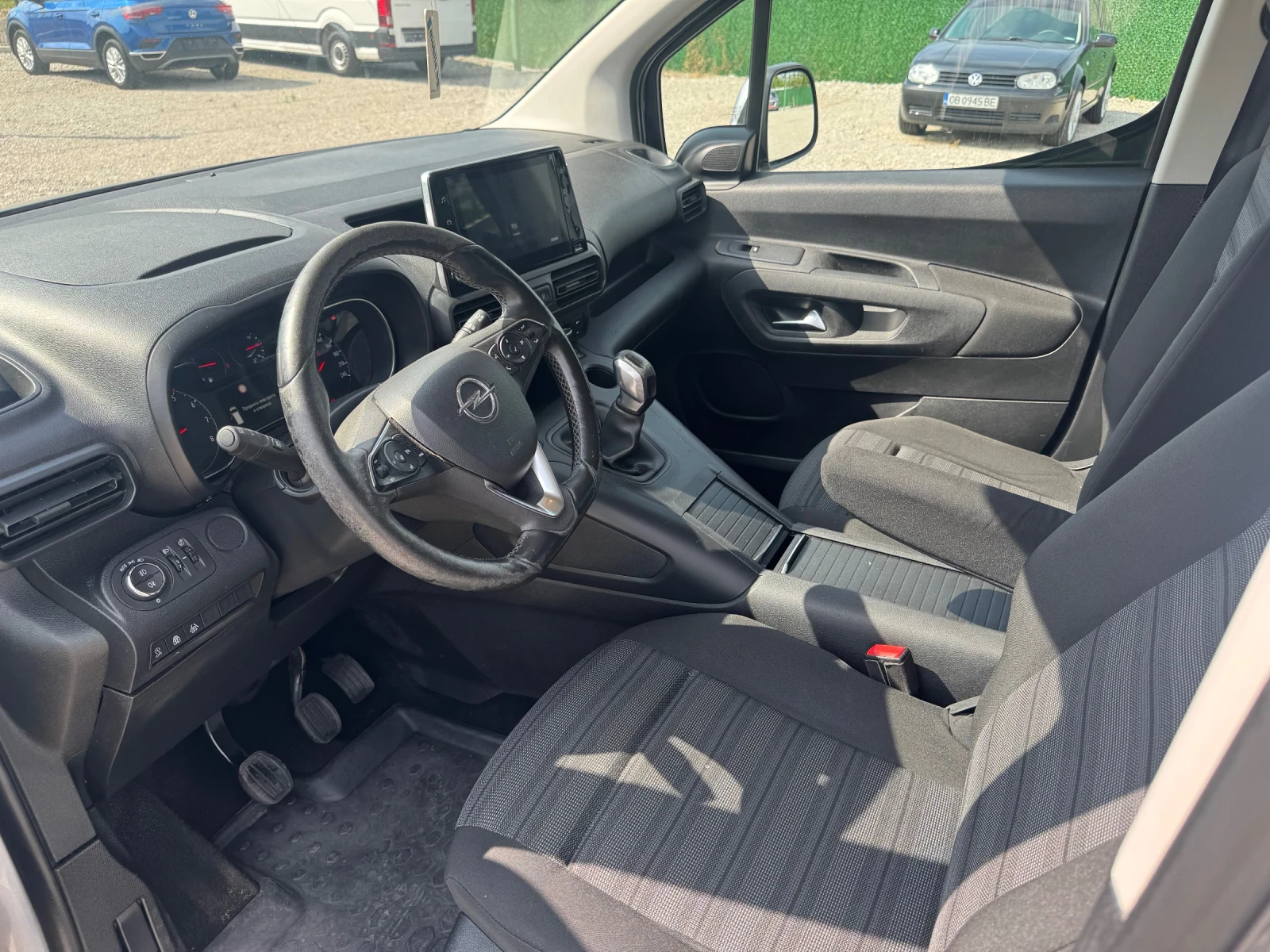 Opel Combo 1.5 TDCI , снимка 9 - Автомобили и джипове - 54801143