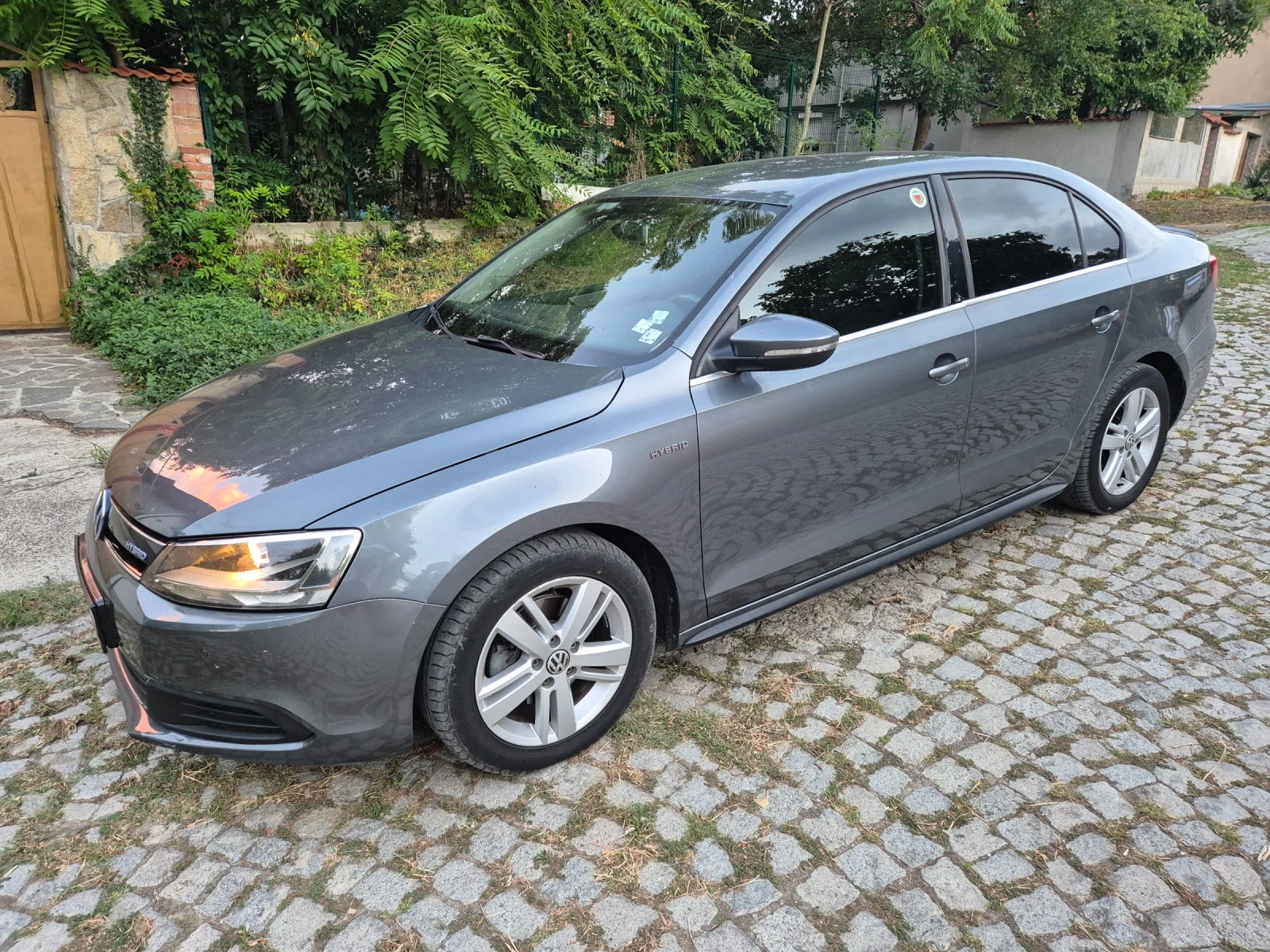 VW Jetta HYBRID , снимка 2 - Автомобили и джипове - 54966713