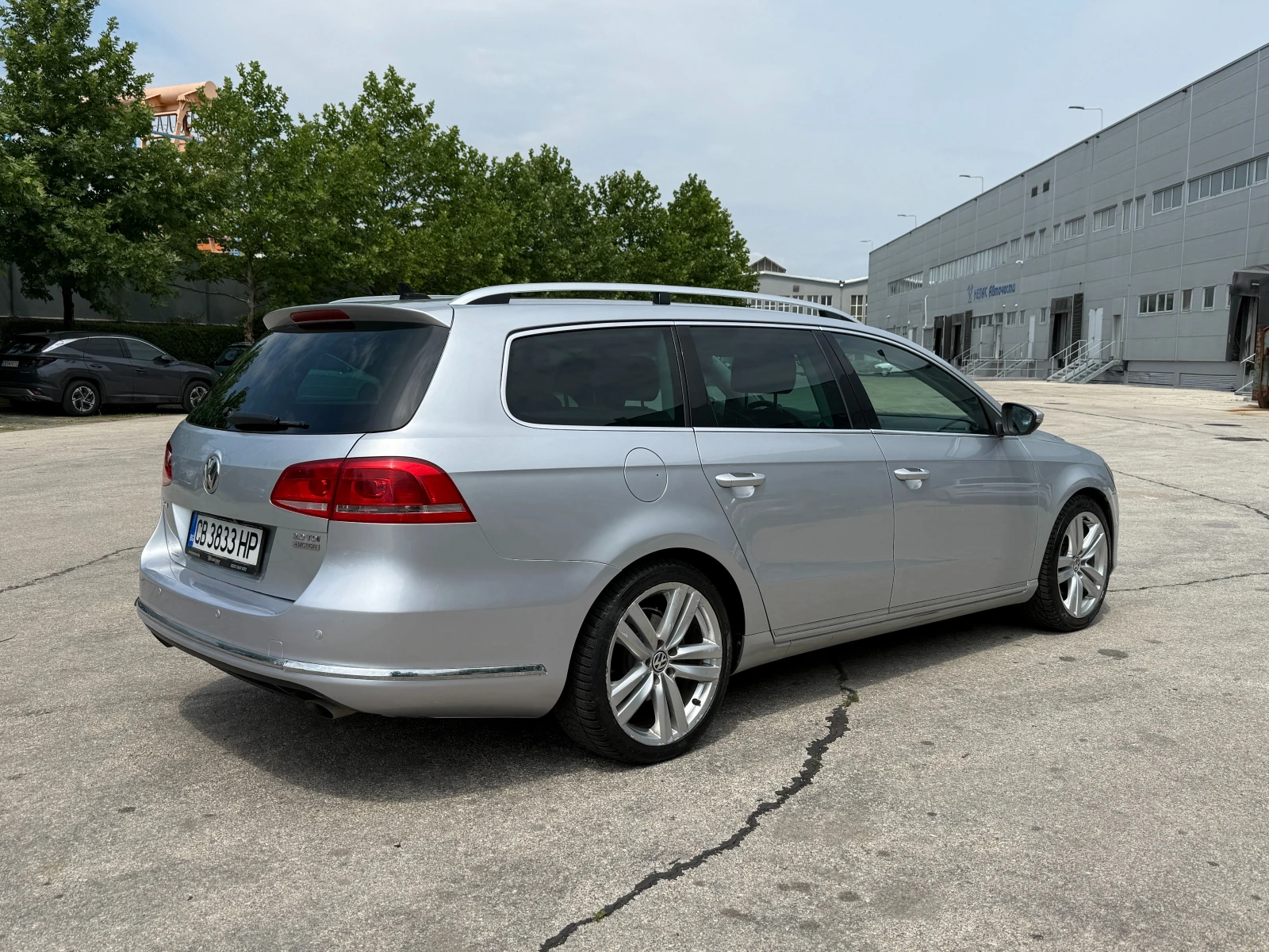 VW Passat 4х4/автомат/ГАРАНЦИЯ, снимка 4 - Автомобили и джипове - 55020947