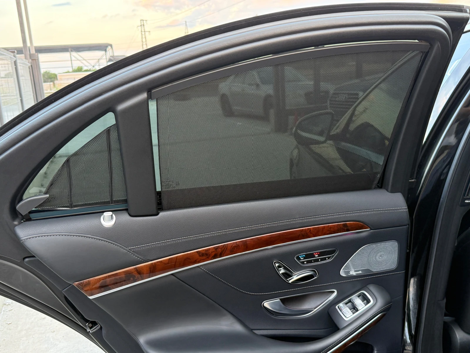 Mercedes-Benz S 500 L* 2016г* TV* 215.000KM* Сервизна История* FULL MA, снимка 15 - Автомобили и джипове - 55053853