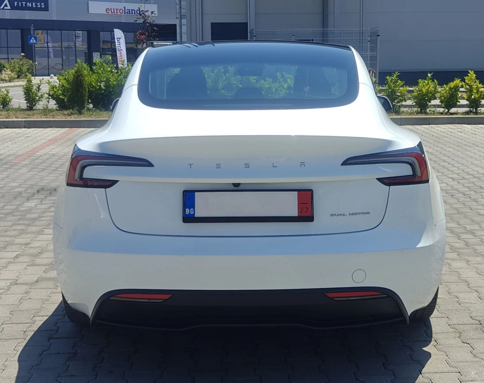 Tesla Model 3 Highland/4x4/LR/Dual motor/SOH 92%/ЕВРОПА!, снимка 6 - Автомобили и джипове - 55135507