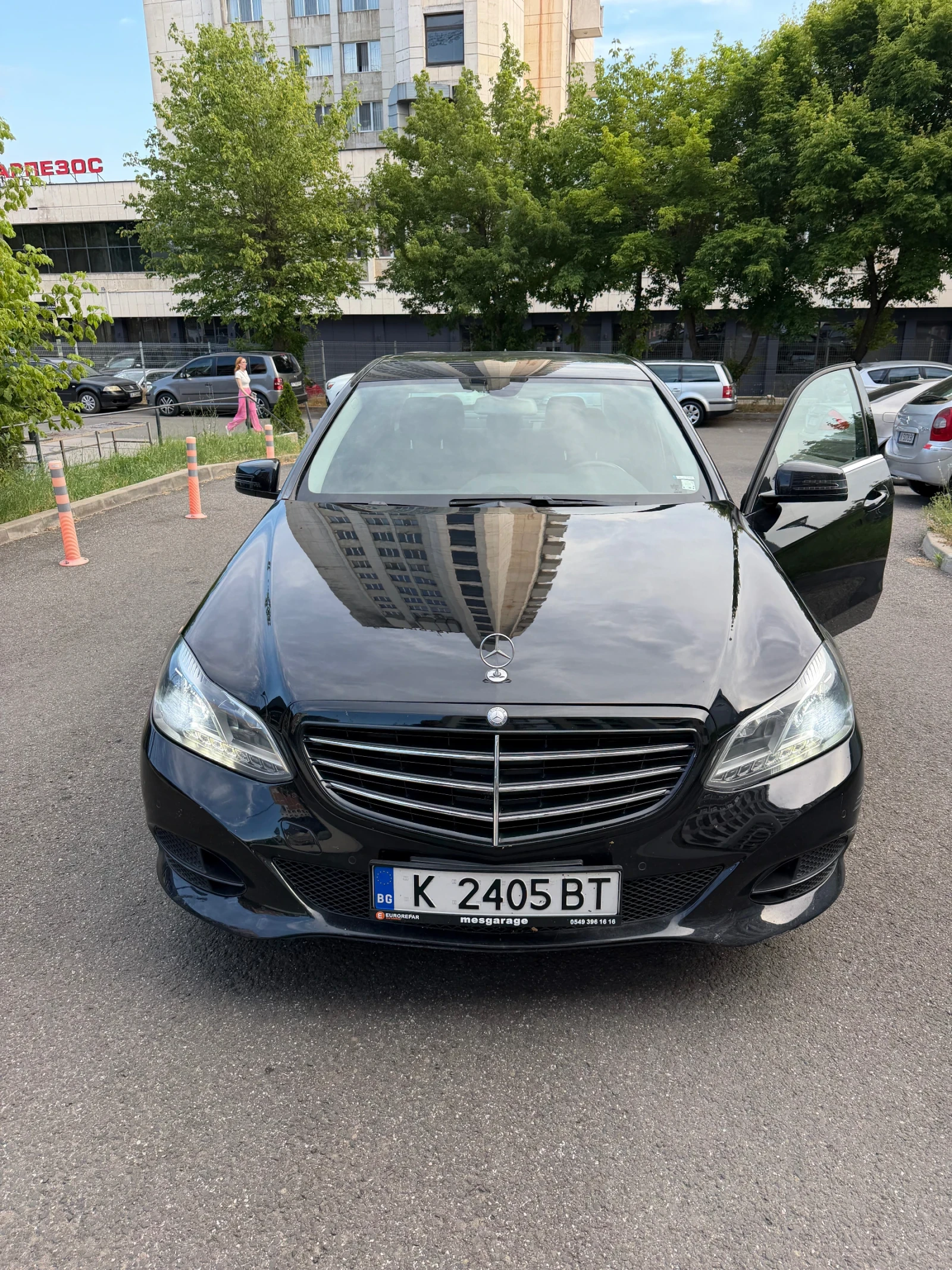 Mercedes-Benz E 200 Регистриран - Реални километри, снимка 2 - Автомобили и джипове - 55280208
