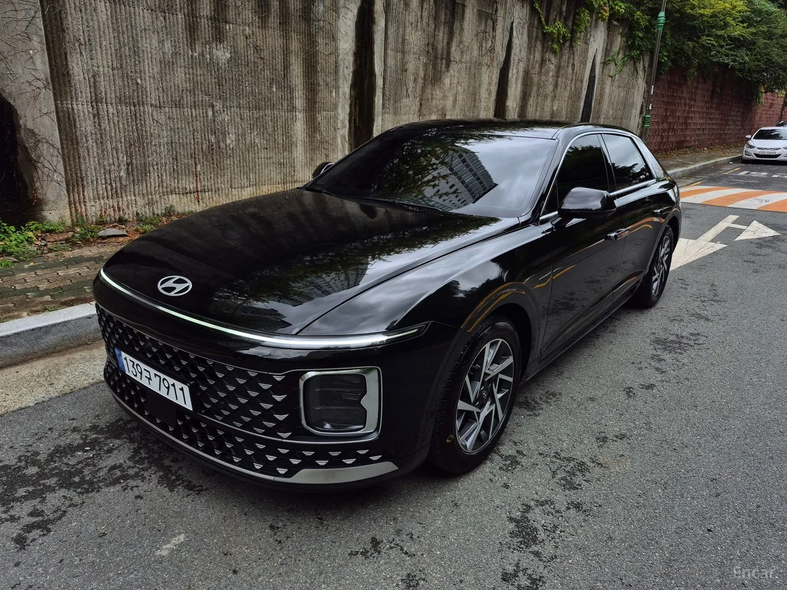 Hyundai Grandeur 2.5* 2WD* TOP CENA* PROVERKA NA MQSTO* , снимка 2 - Автомобили и джипове - 55688482