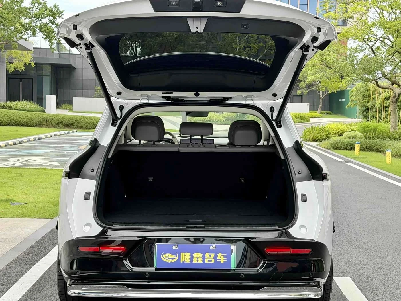 Zeekr 7X Intelligent 75KW import.autoprime.bg, снимка 15 - Автомобили и джипове - 55698914
