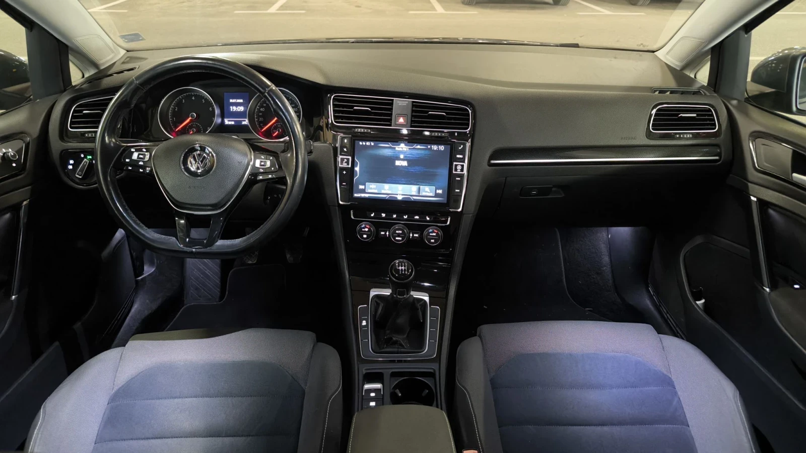VW Golf 1.4, снимка 8 - Автомобили и джипове - 55920917