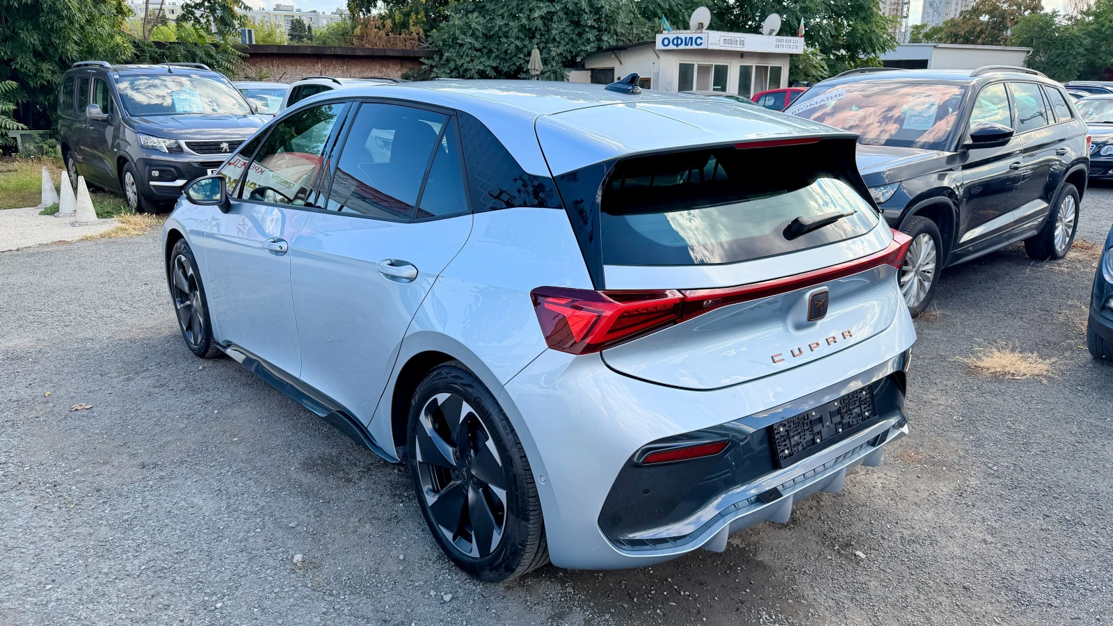 Cupra Born 62KwH 19хил.км. Внос Швейцария! Термопомпа!Head-Up, снимка 7 - Автомобили и джипове - 56177362