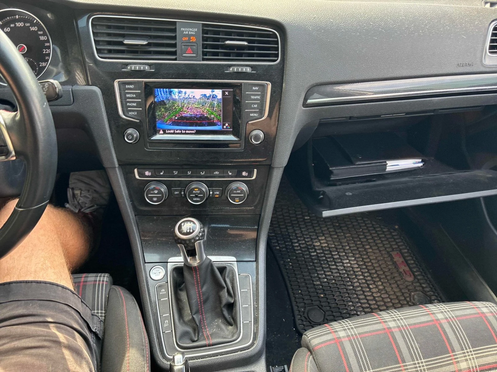 VW Golf GTI Autobhan Цена до България & АвтоКредит, снимка 8 - Автомобили и джипове - 56200054