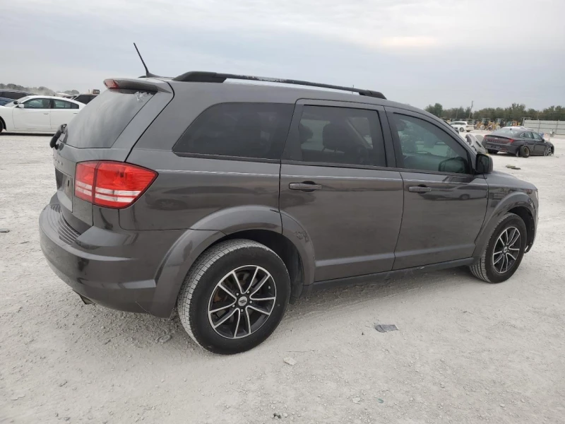 Dodge Journey, снимка 4 - Автомобили и джипове - 48921832